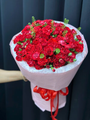 bó cẩm chướng đỏ
